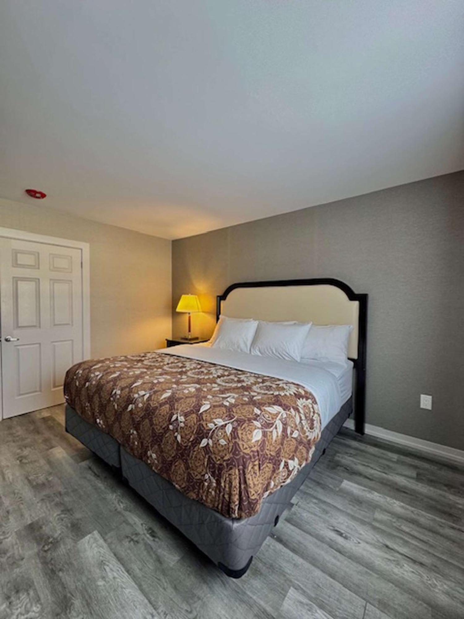 Big Bird Inn Wawa, Surestay Collection By Best Western Exterior foto